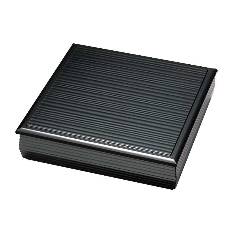 8.5寸千筋宝角松花堂/幕の内[タメ塗]